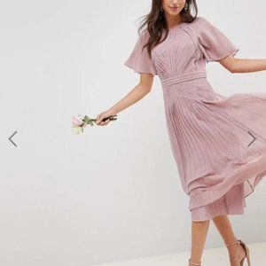 ASOS DESIGN pleated paneled short sleeve midi dres